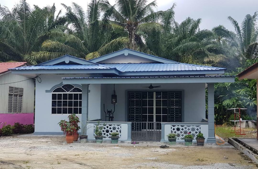 Atocha Homestay - Terong@Taiping Kampong Salak Dış mekan fotoğraf