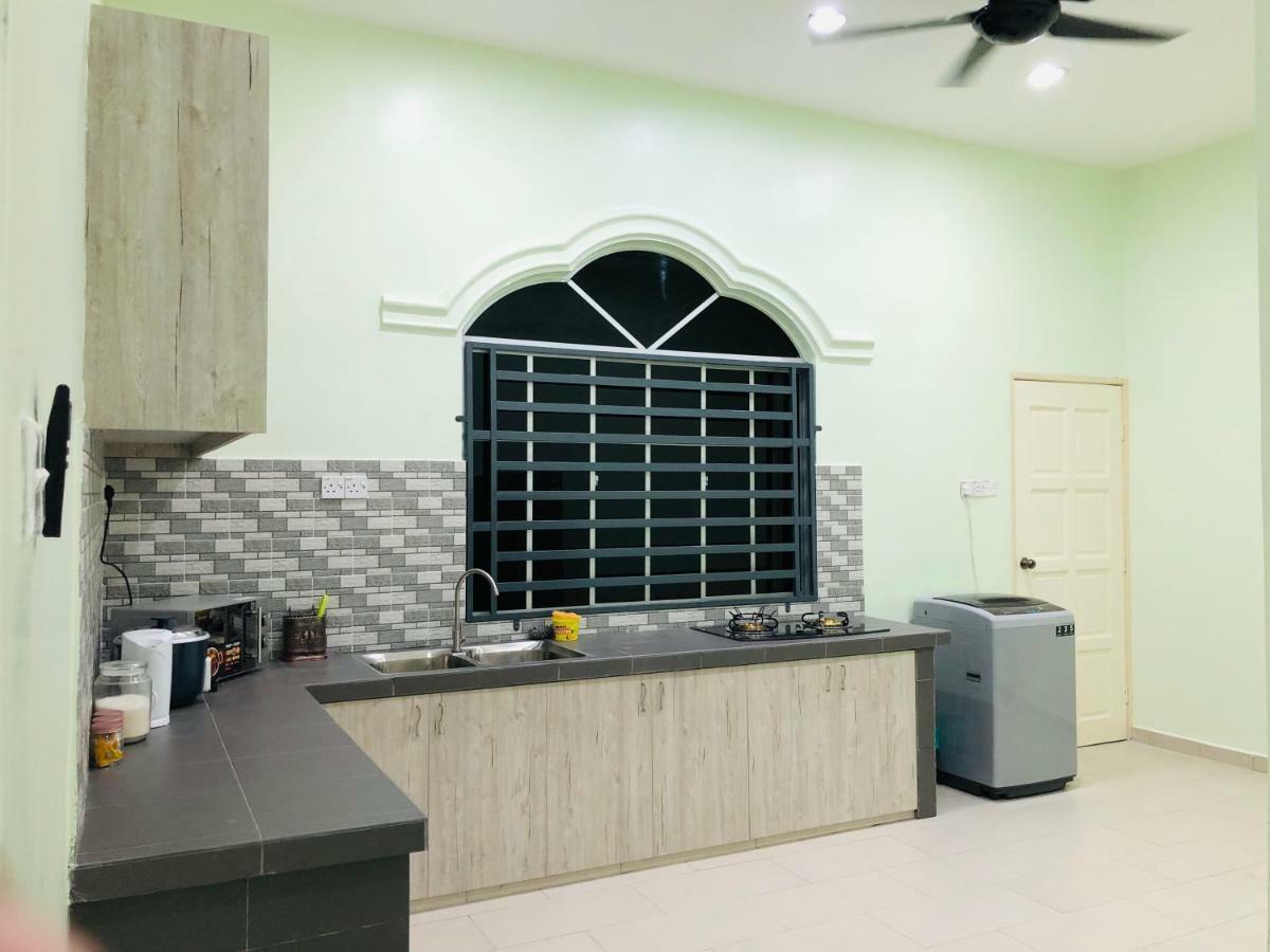 Atocha Homestay - Terong@Taiping Kampong Salak Dış mekan fotoğraf
